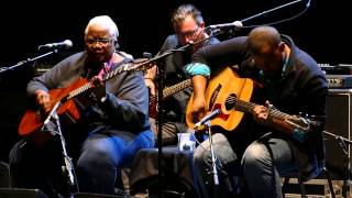 Madisen Ward and the Mama Bear - Yellow Taxi