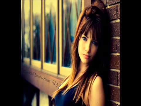 download lagu mp3 mp4 Electro House MAX Vol 5 2009, download mp3 Electro House MAX Vol 5 2009 free downloadn, video klip Electro House MAX Vol 5 2009