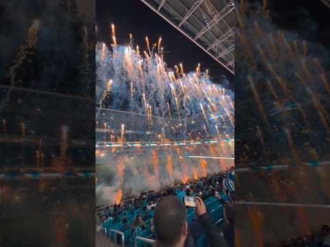"ABSURDO!!!! " Barra: Geral do Grêmio &bull; Club: Grêmio &bull; País: Brasil