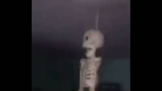 Skeleton spinning on fan meme 4K HD