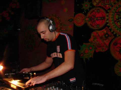 Gabriel Miller - Delicate Feelings (Original Mix)