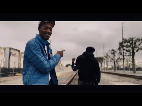 CHXNK - “ROLL UP AGAIN” Ft @keidachxnk | Dir by @JUNGLJVisualz