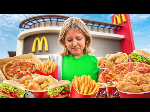 🍔 24 hodin jedení jen rychlého občerstvení 🍟 Nová výzva pro cool teenagery | Amelka Karamelka Czech