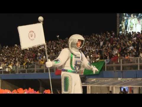 Desfile Escola de Samba Mocidade Alegre - Carnaval 2011 - Justtv