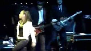 Alicia Keys - Go Ahead