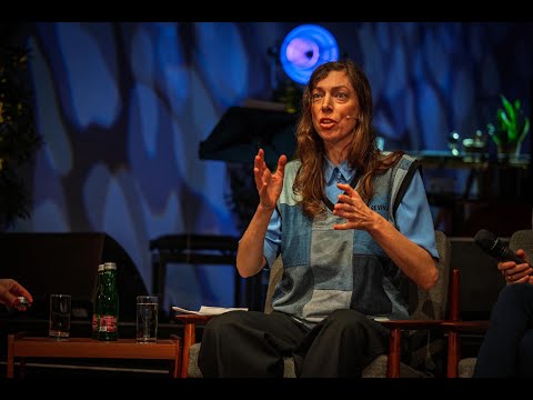 Worte und Töne: Hanna Bervoets und Gabriela Wiener, Musik: ARK