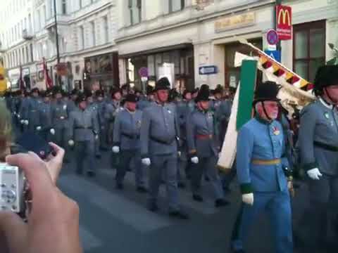 Otto von Habsburg - Begräbnis Trauerzug / funeral - 11 Jul 2011
