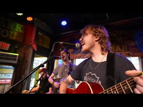 Dandelion Darlin - Chandler Brown