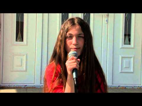 Elona Sopjani -  aksesori (Tingulli im)