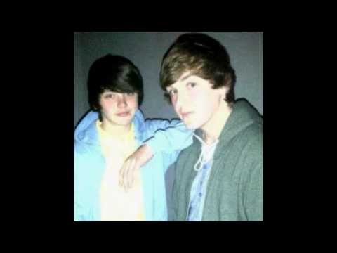 AmC Ft. Ddot - 16 By 16