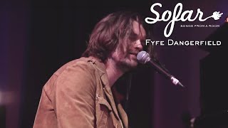 Fyfe Dangerfield - Outside | Sofar London