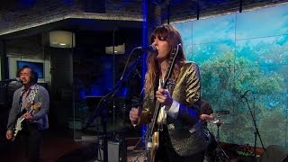 Saturday Sessions: Lou Doillon performs "Good Man"