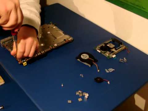comment demonter ps2 slim