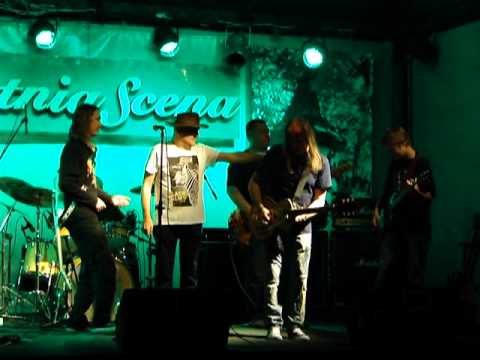 Piwo - Zdrowa Woda & Paweł Wawrzeńczyk