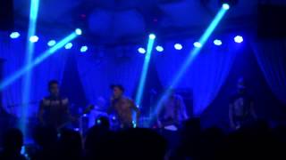 Kamikazee - Vagina &amp; Wo-oh (19east)