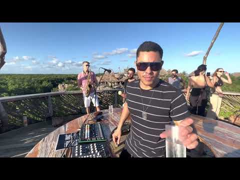 Azulik Sunset Experience with saxxdoc / chui.music and fingerlessfrank February 7, 2022