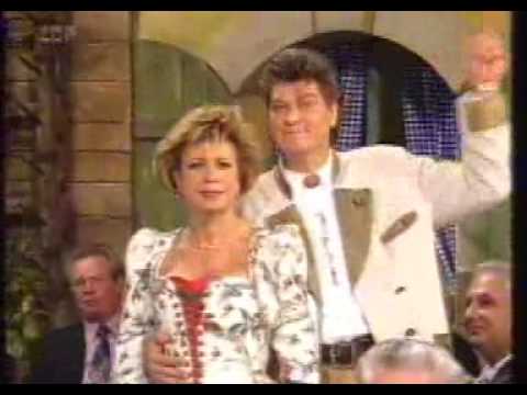 Marianne & Michael - Kuscheln erlaubt