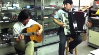 favino guitar & accordeon Douce Joie