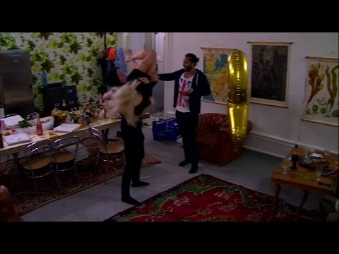 Här spårar festen ur! - Baren Pop Up (TV4)