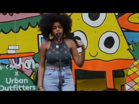 Busker sings Amy Winehouse Back to Black|Lydia Unsudimi