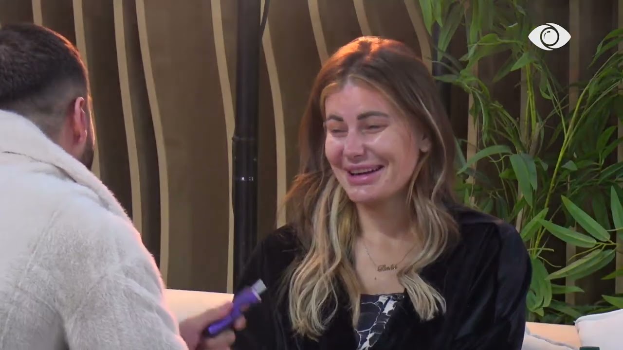 “Ola ka pëlqim për ty”/ Jozi-Valbonës: Thirre ta dëgjojmë sepse nuk e kam dëgjuar unë…