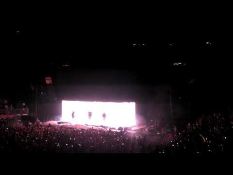 Swedish House Mafia Intro/Entrance/Opening Set - One Last Tour at Madison Square Garden NYC 2013