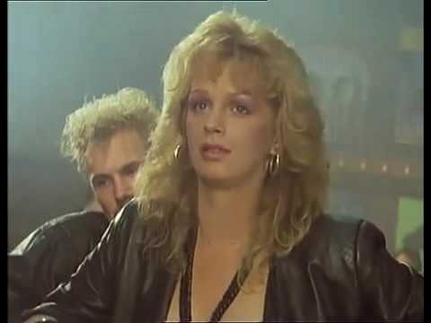 Praxis Bülowbogen S01E007 Kleine Nachtmusik