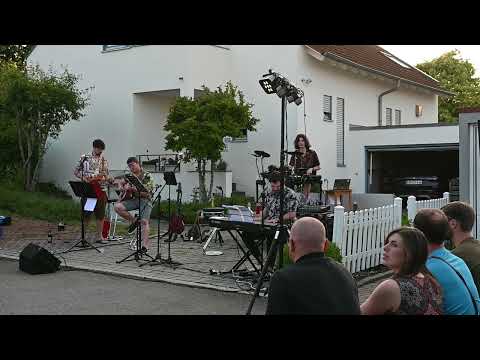 It Never Rains in Southern California (Albert Hammond) Cover by The Raw Bunch Live on the Street