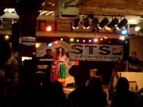 download lagu mp3 mp4 Bia Amsterdam, download lagu Bia Amsterdam gratis, unduh video klip Bia Amsterdam