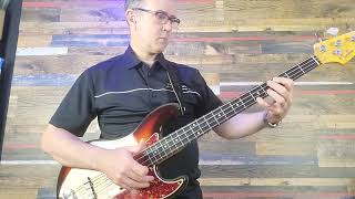 Video thumbnail for Moollon J Classic 70's style Jazz bass by John Fox Bass