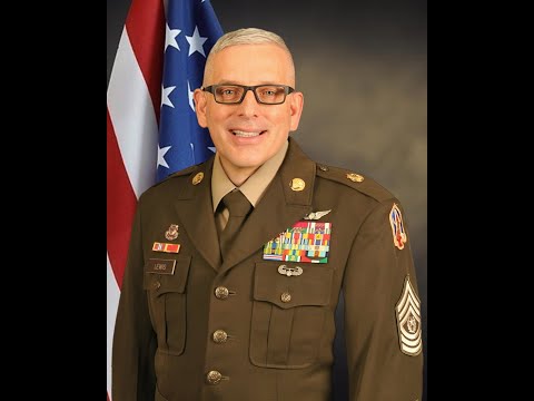 Ret Sergeant Major David Lewis