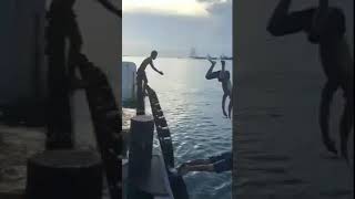 Download lagu Video lucu pelaut 62 mp3 Download lagu Video lucu pelaut 62 mp3