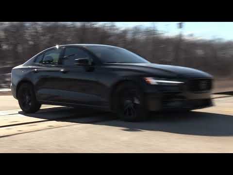 2023 Volvo S60 Recharge AWD Ultimate Black Edition review by Mark Savage