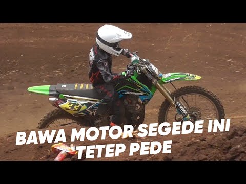 Virall‼️ Bocah SD dikeroyok anak SMA. M. Athar 23 melawan saat badaanya belum sebanding lawannya