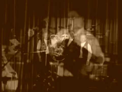 Jellied Reels Barn Dance Band - setting up