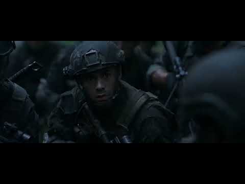 La primera batalla de humanos vs simios en (El planeta de los simios la guerra)