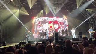 Paul Heaton an Jacqui Abbott I smell winter (35 years old - only played once before live)