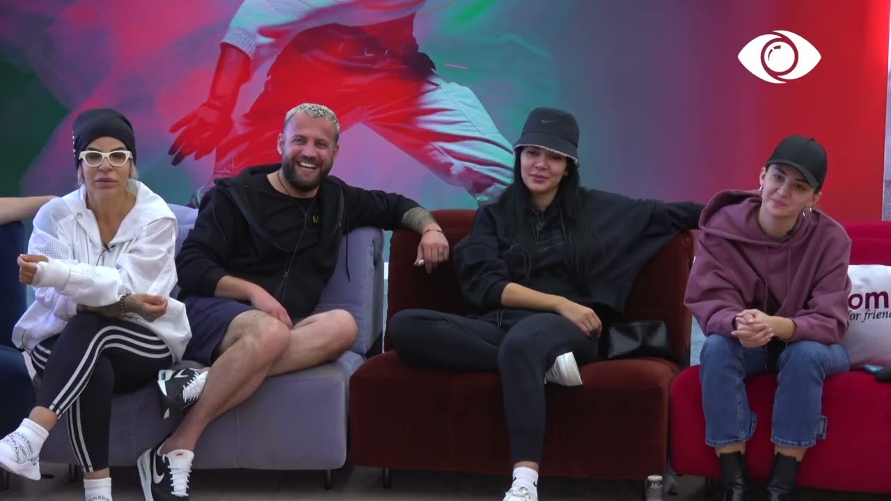 Zarf/ Vodafone sjell një mini lojë futbolli për banorët