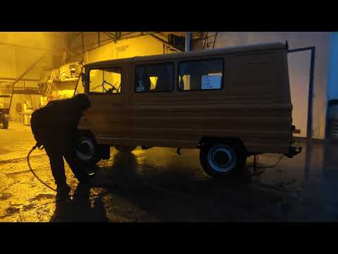 Żuk A 074 1995r -pomarańcza i 1996r zieleń. Szykujemy auta do zimowego snu 🙂