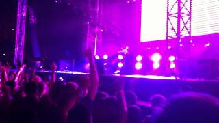 Tiesto @ Floyds Music Store - Kaskade - Fire in Your New Shoes HD