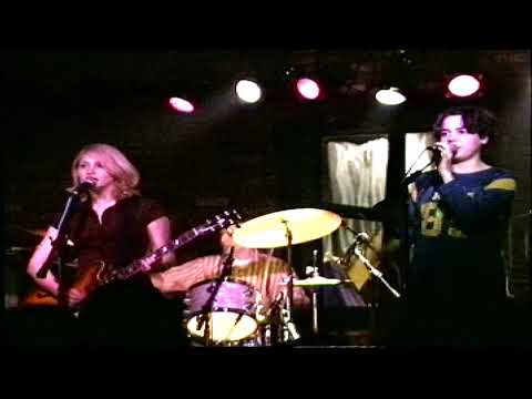 That Dog: Hawthorne (LIVE) April 21, 1997 at Bottom of the Hill San Francisco, CA, USA / Petra Haden
