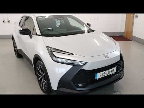 Toyota C-HR PHEV SPORT DEMO CAREPACK - Image 2