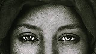 Music video thumbnail preview for Tamikrest - Adounia tabarat by Tamikrest