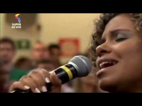 Diante do Trono - Quando Chamo O Teu Nome ft. Nívea Soares (Ao Vivo) [CD Deus Reina]