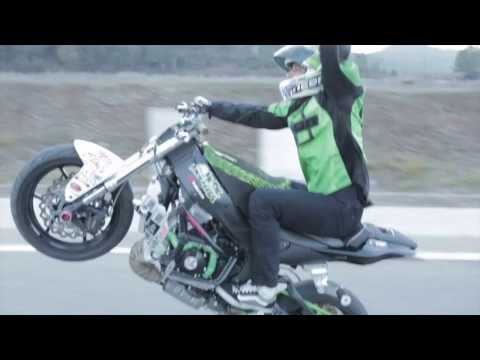 Juanan del Fresno // Almost full throttle