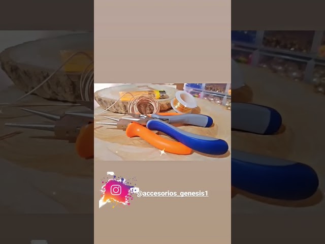 Vídeo relacionado con JDNFKG 1 Par De Anteojos Y 1 Diadema, Anteojos Divertidos, Gafas De Sol Para Decoración De Fiestas, Accesorios Divertidos Y Lindos Para El Cabello, Accesorios Para Juegos De Rol.