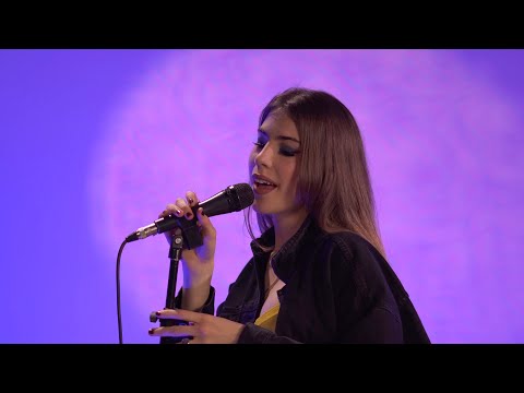 Sweater Weather - The Neighbourhood (cover) by SARA SHIVER