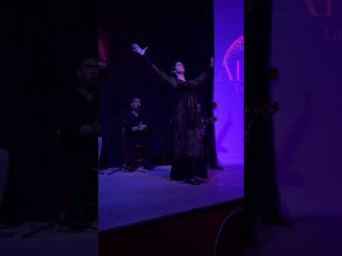 Amelie Pérez Flamenco - Letra por tarantos