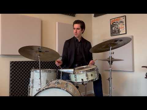 Snare Drum Feathering in Traditional Jazz Drumming (Gene Krupa, Zutty Singleton and others)