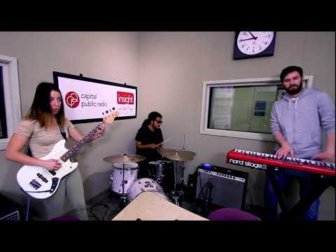 Insight Studio Sessions: PRVLGS, “Lift”